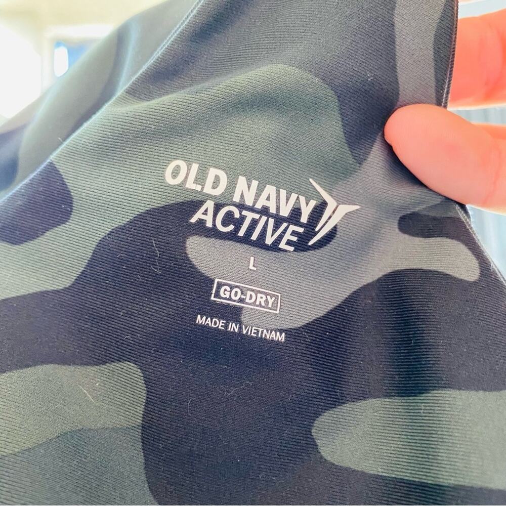 NEW OLD NAVY Green Black Grey Camo Camorflage Print Cropped Racerback Tank Top L - Picture 5 of 8